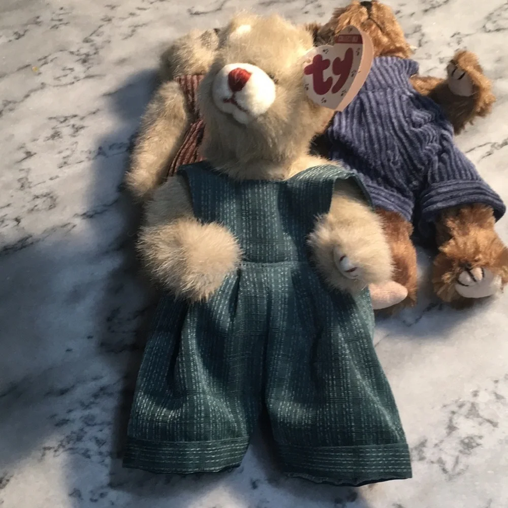 Ty Collectible Bear’s